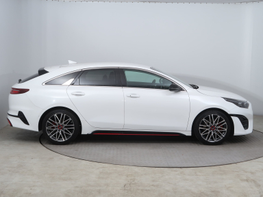 Kia ProCeed - 2024