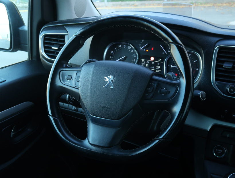 Peugeot Traveller, 2018