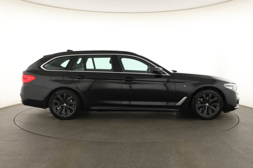 BMW 5, 2020