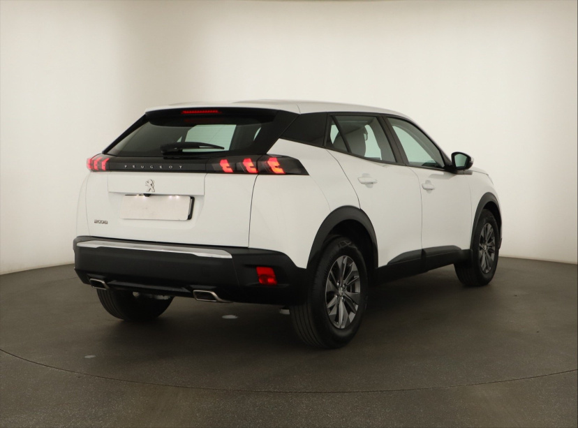 Peugeot 2008, 2020
