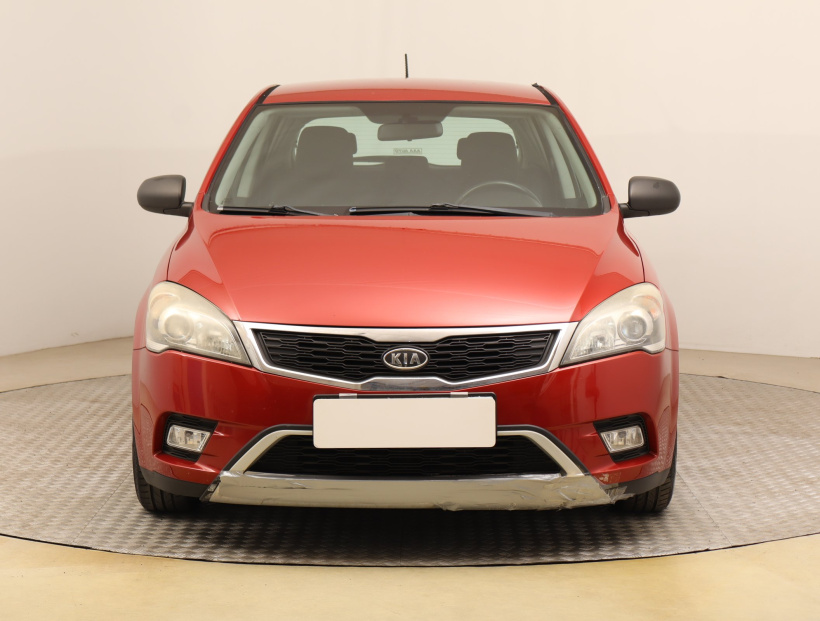 Kia Ceed, 2011