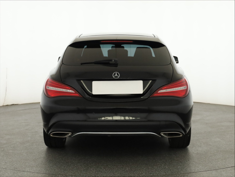 Mercedes-Benz CLA, 2016