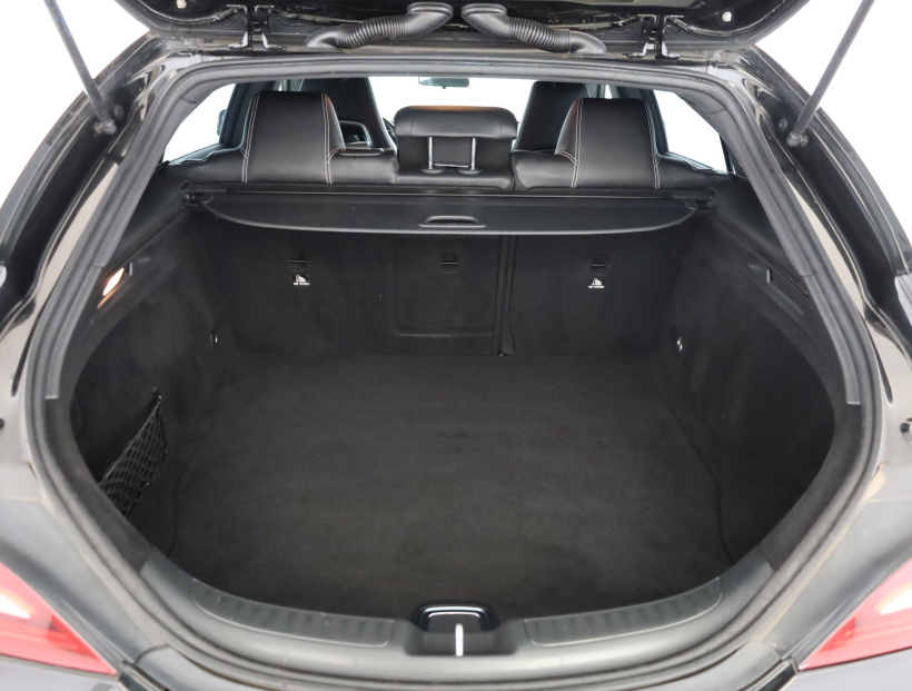 Mercedes-Benz CLA, 2016