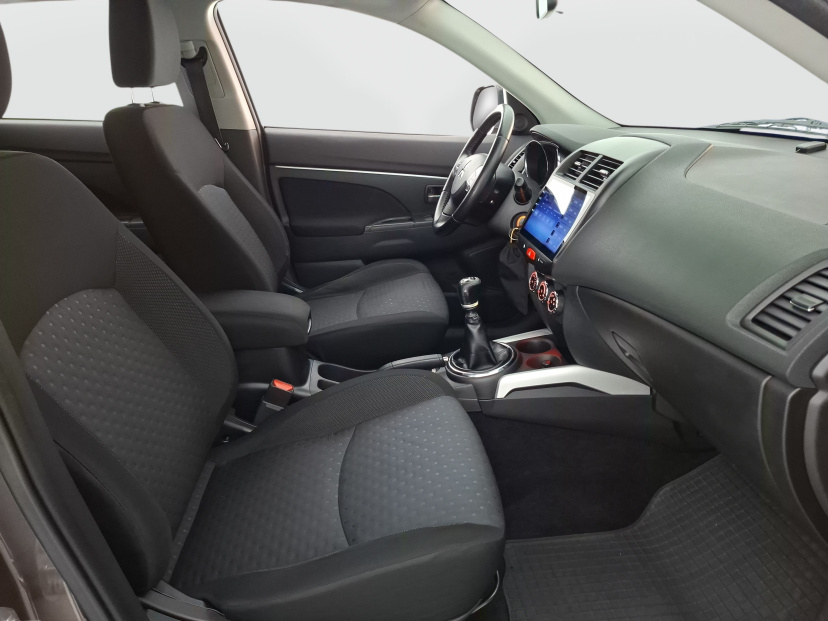 Mitsubishi ASX, 2013