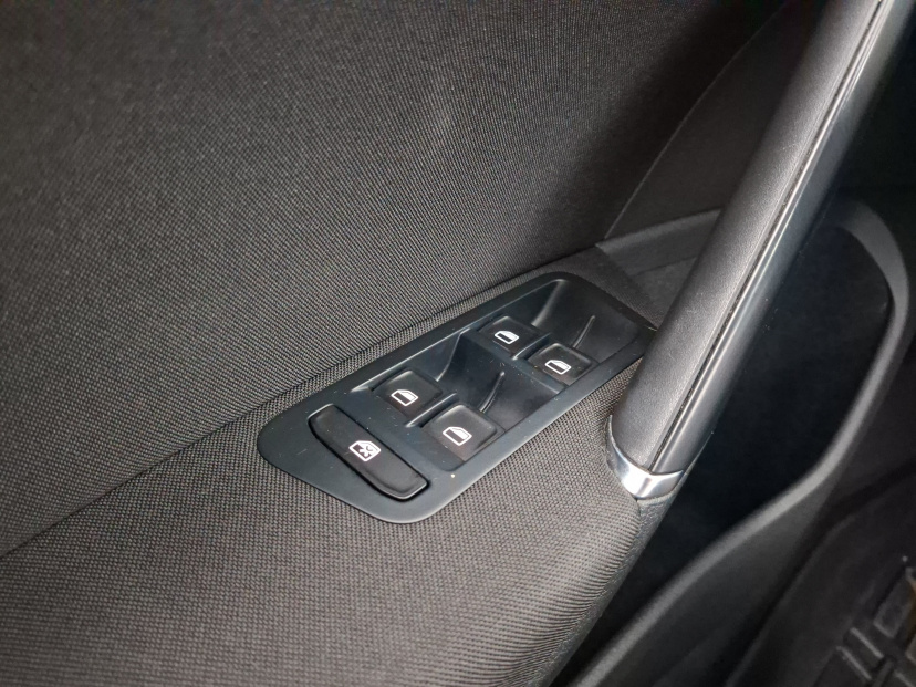 Volkswagen Golf, 2014