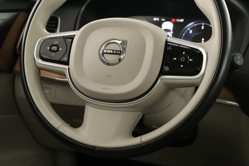 Volvo XC90, 2021