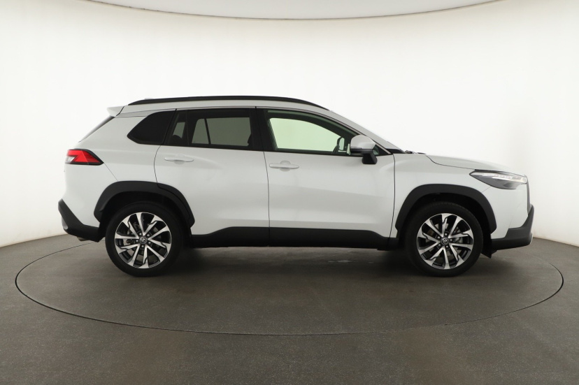 Toyota Corolla Cross, 2024