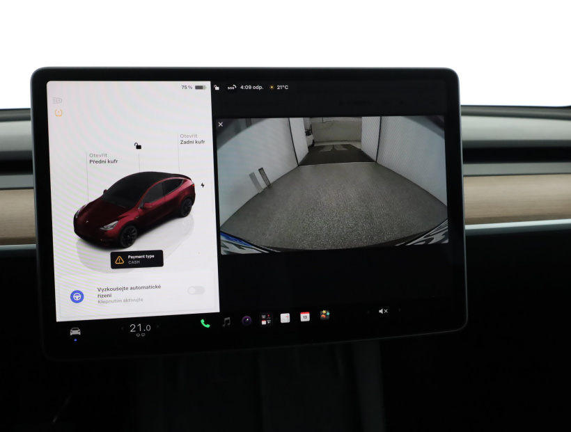 Tesla Model Y, 2023