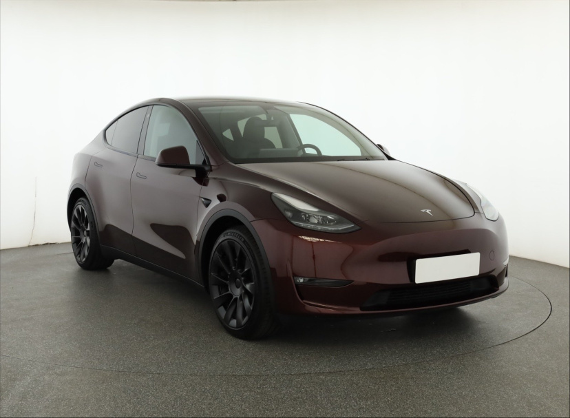 Tesla Model Y, 2023