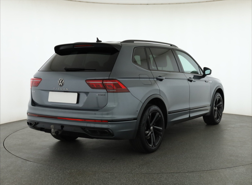 Volkswagen Tiguan Allspace, 2022