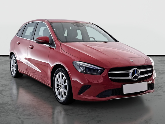 Mercedes-Benz B 180