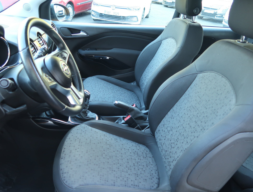 Opel Adam, 2018
