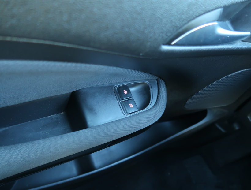 Opel Adam, 2018