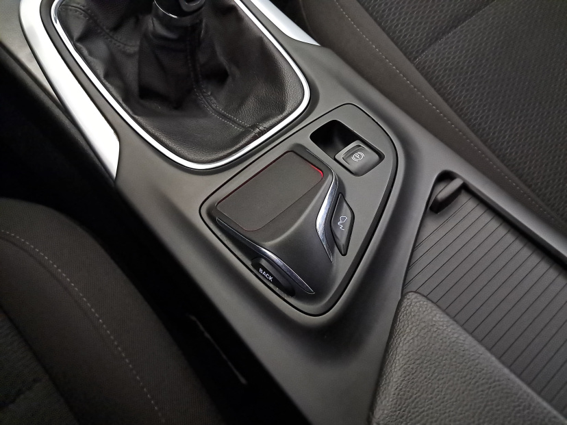 Opel Insignia, 2015