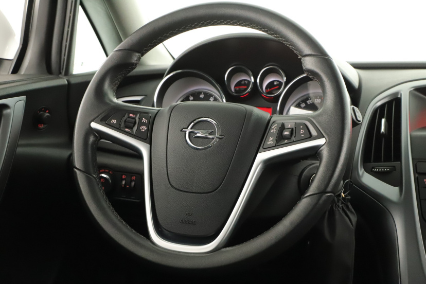 Opel Astra, 2014