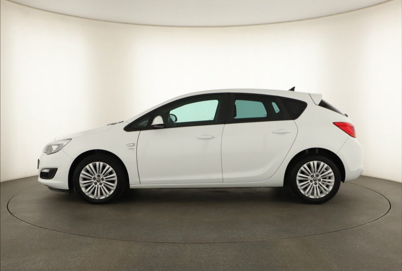 Opel Astra, 2014