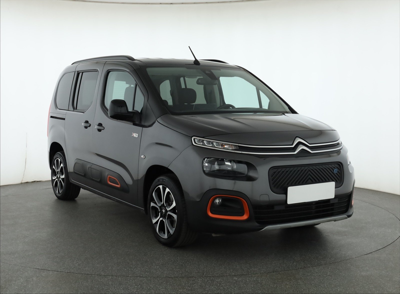Citroen e-Berlingo 50 kWh, 2024, 5Míst, Klima, ČR, 1Maj, DPH