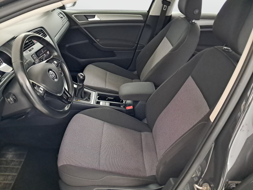 Volkswagen Golf, 2015