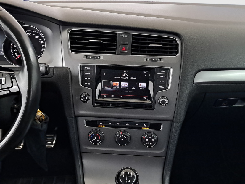 Volkswagen Golf, 2015