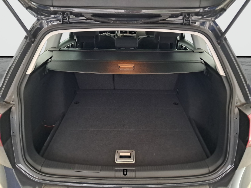 Volkswagen Golf, 2015
