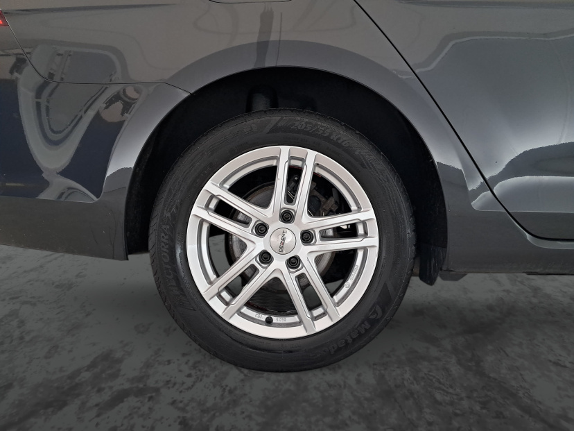 Volkswagen Golf, 2015