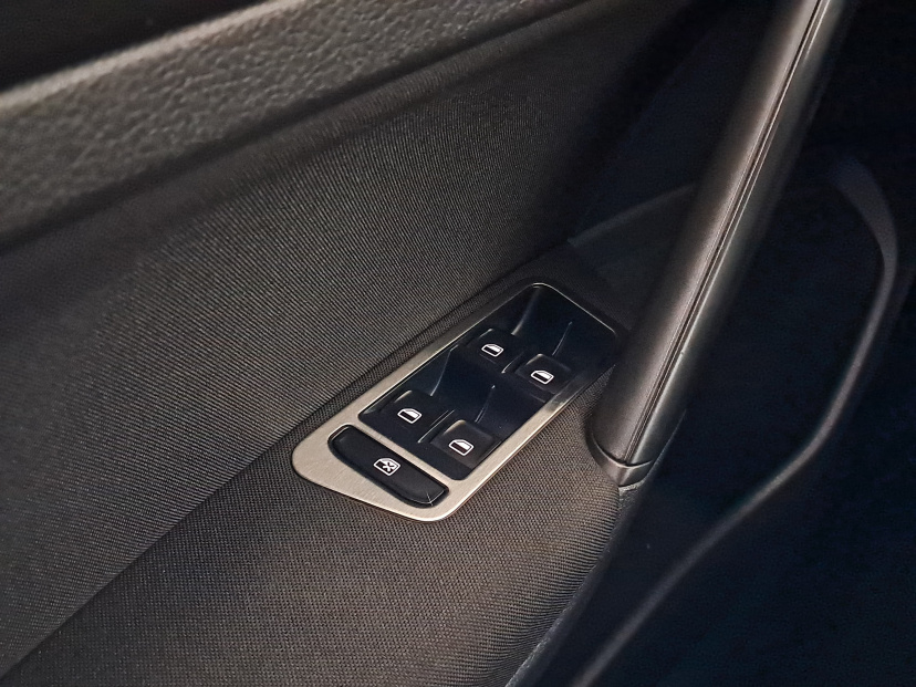 Volkswagen Golf, 2015