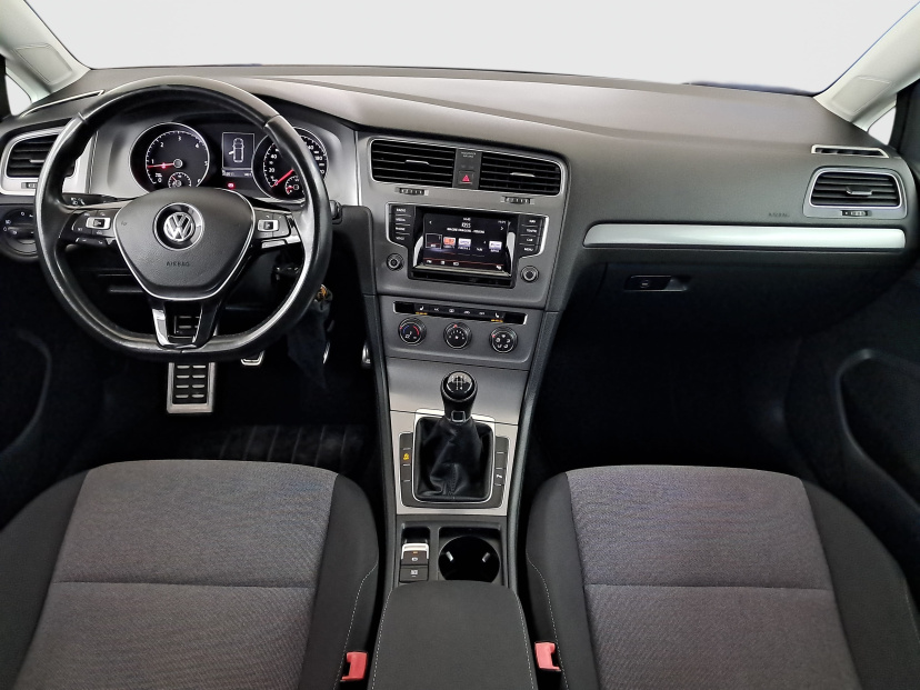 Volkswagen Golf, 2015