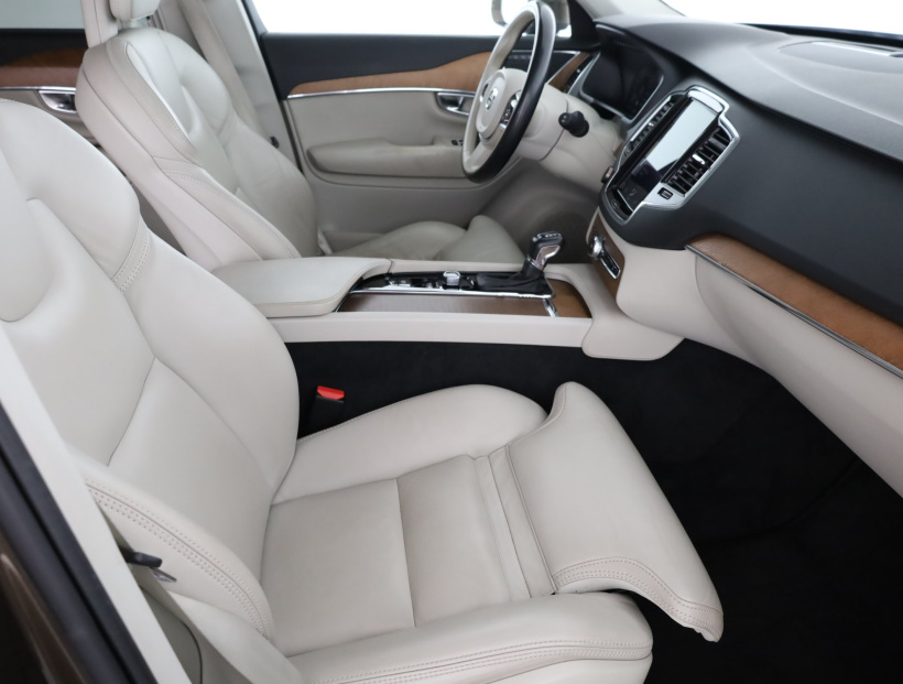 Volvo XC90, 2017