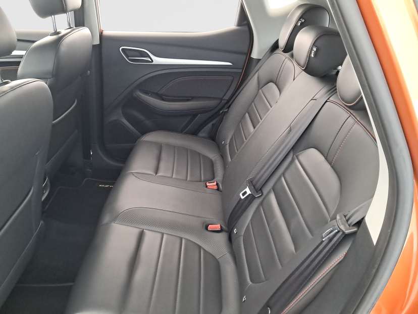 MG ZS SUV, 2022
