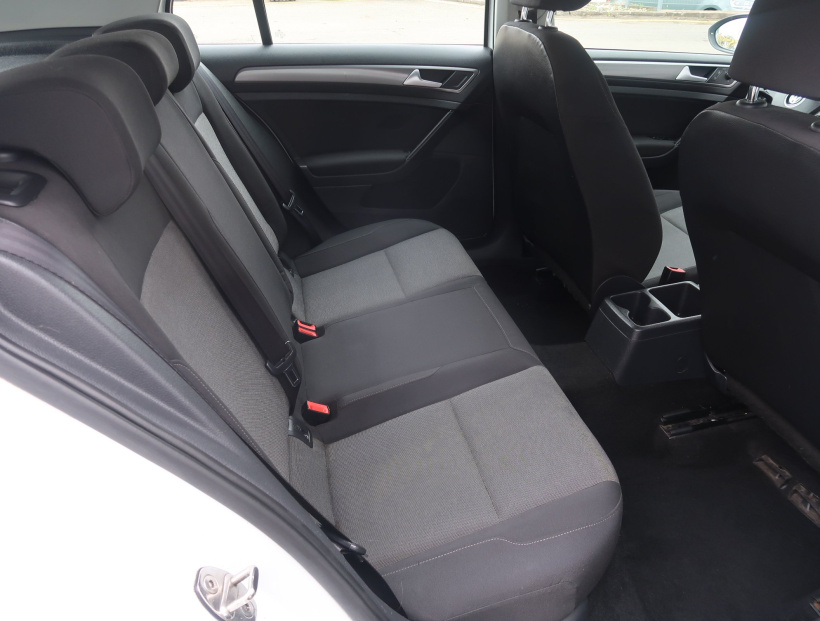 Volkswagen Golf, 2014