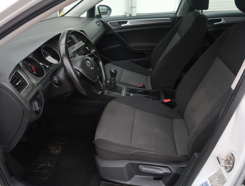 Volkswagen Golf, 2014