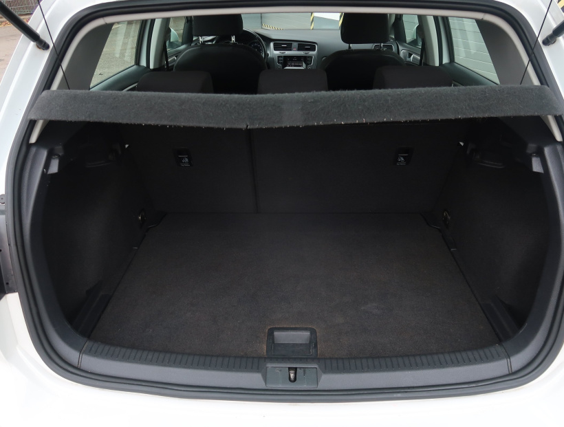 Volkswagen Golf, 2014