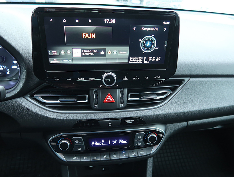 Hyundai i30, 2021
