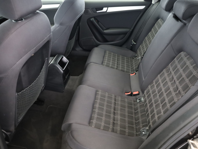 Audi A4, 2009