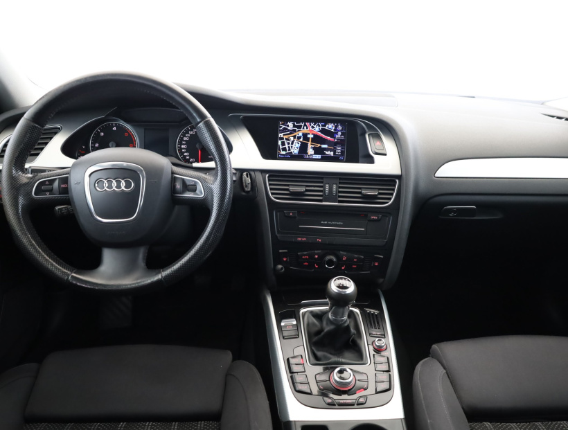 Audi A4, 2009