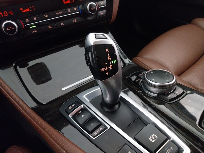 BMW 5, 2017