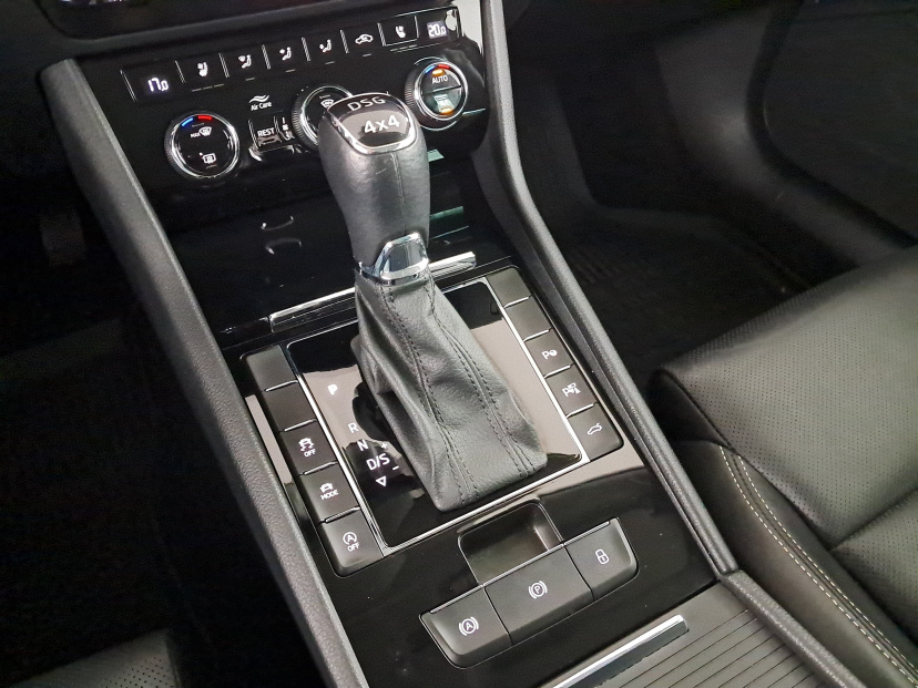 Škoda Superb, 2021
