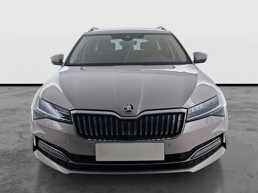 Škoda Superb, 2021