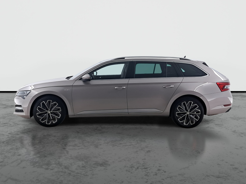 Škoda Superb, 2021