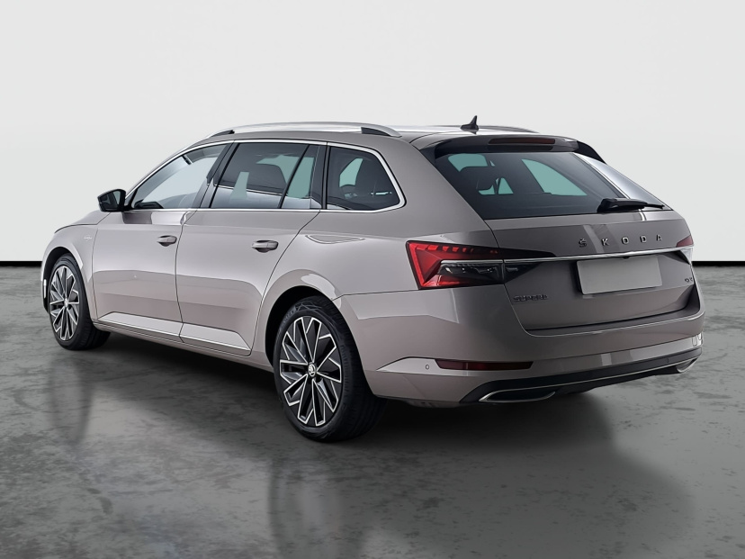 Škoda Superb, 2021
