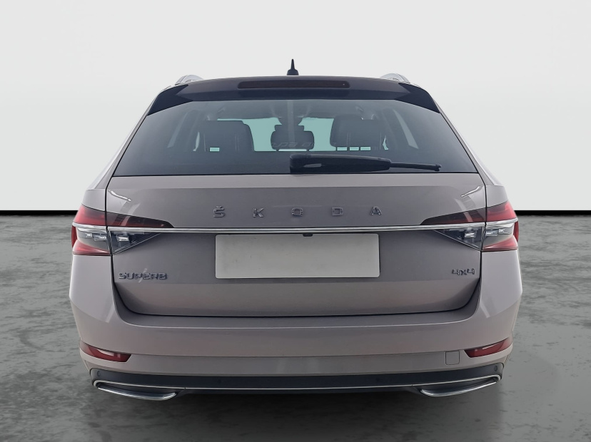 Škoda Superb, 2021