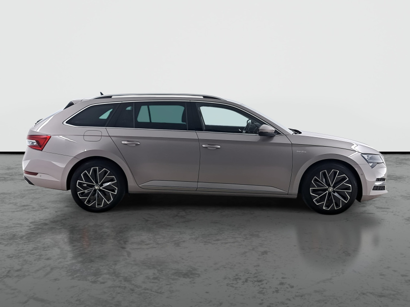Škoda Superb, 2021