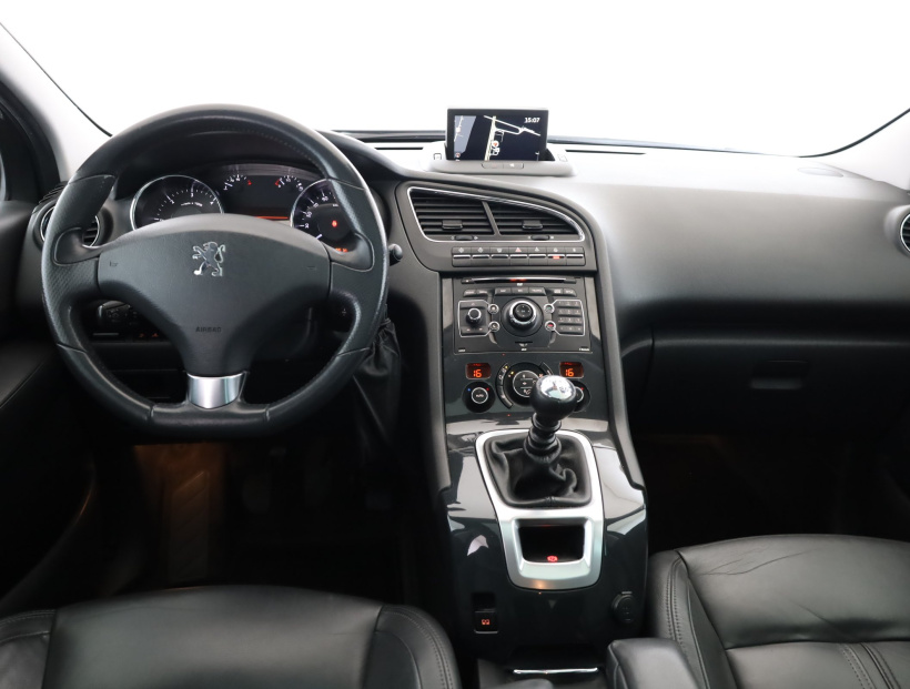 Peugeot 5008, 2009