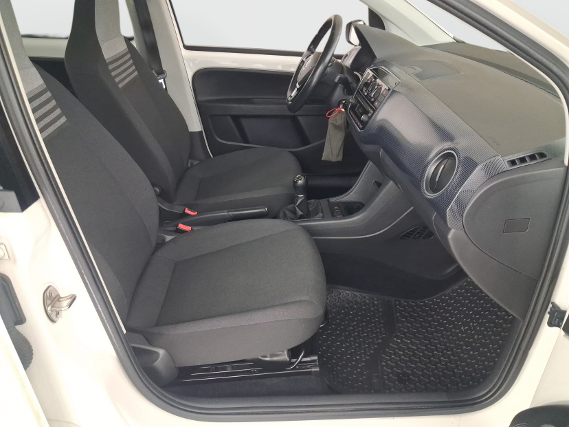 Volkswagen Up!, 2016