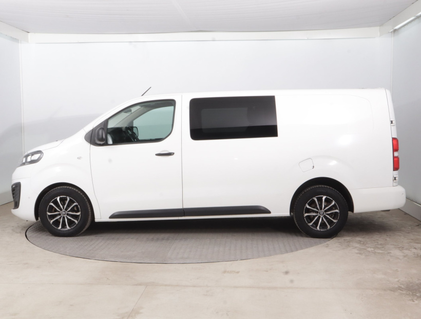 Opel Vivaro, 2022