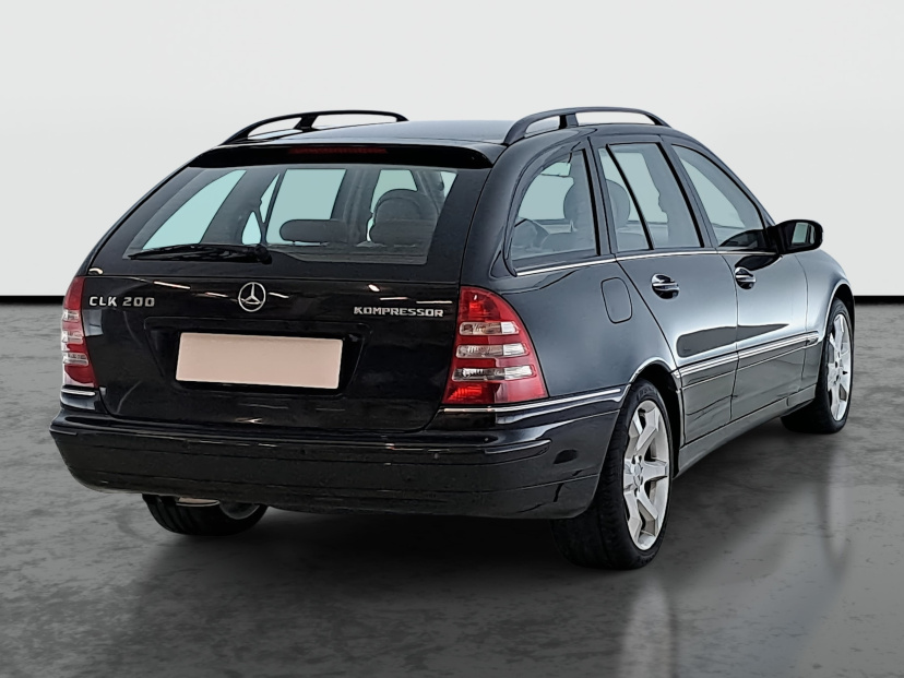 Mercedes-Benz C, 2005