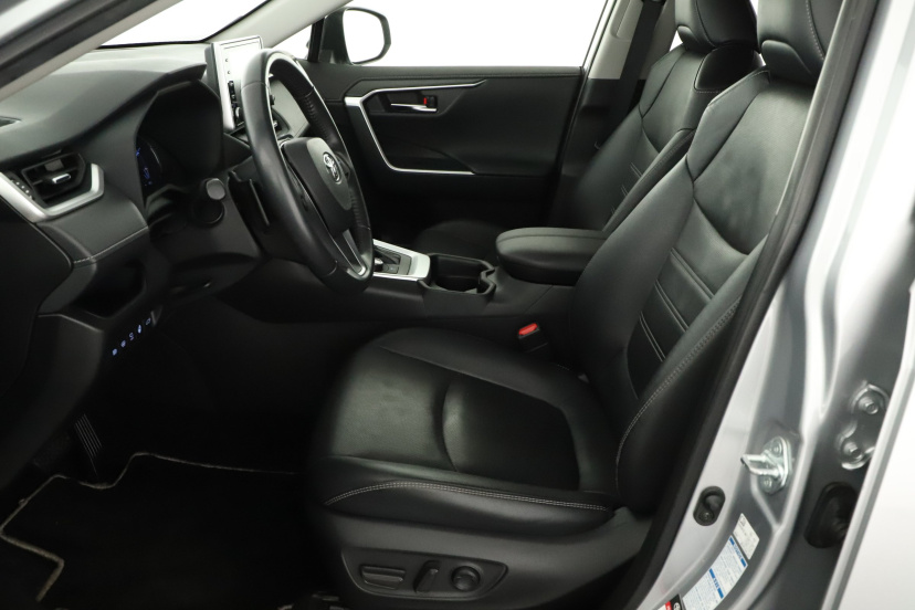 Toyota RAV 4, 2021