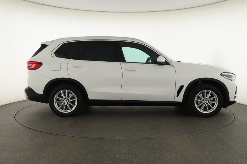 BMW X5, 2019