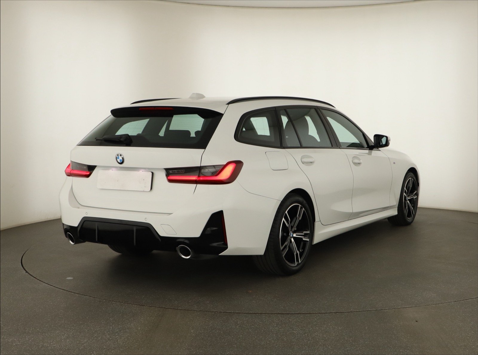 BMW 3 - 2023