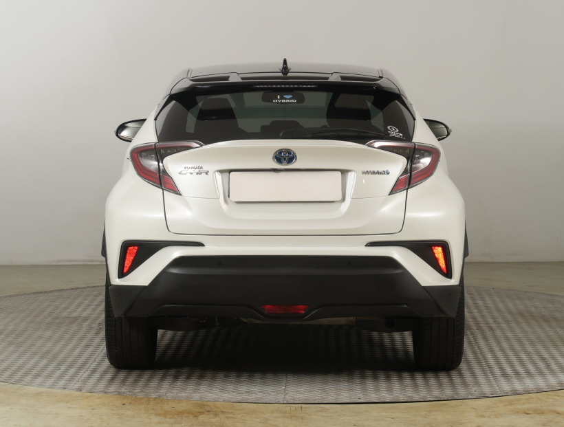 Toyota C-HR, 2019